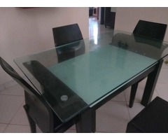 4 seater dining table with glass top - Image 3/4