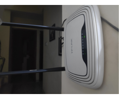 TP-Link WR841N 300 Mbps WiFi Router - Image 2/2