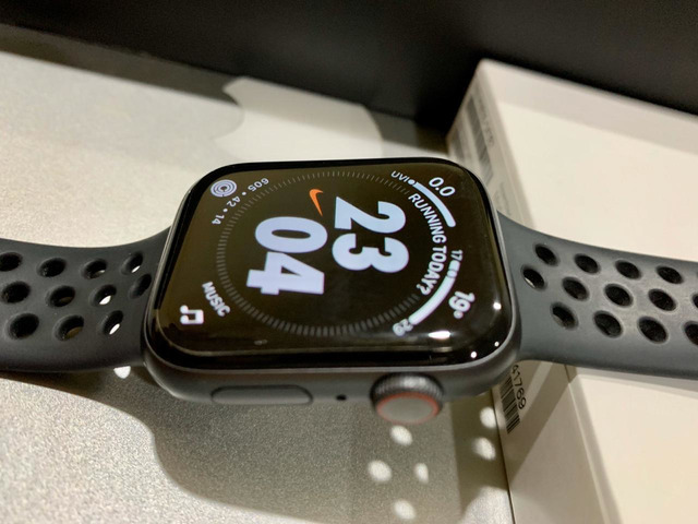 15+ Apple Watch Series 4 Price In India Second Hand Gallery