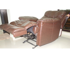 Leather Recliner from Homecenter - Image 2/2