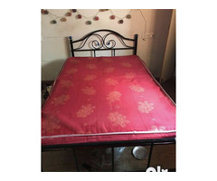 Bed with mattress - Image 1/2