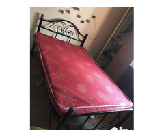 Bed with mattress - Image 2/2