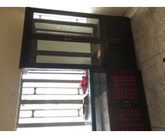 Cabinets with glass doors - Image 2/6