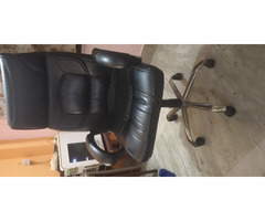 Executive Office Chair in Mint Condition - Image 2/3