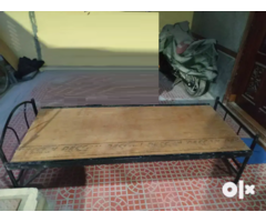 Single Bed - Solid Wooden base in iron frame - 1 month old - Image 1/3