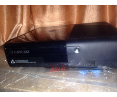 Xbox 360 E -500GB Console sparingly used in mint condition with tamper proof seal intact for sale - Image 1/6