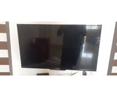 Sony Bravia 32 inches Smart LED TV - Image 1/4