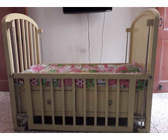 Solid wood baby cot - Image 7/10
