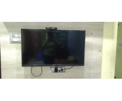 microsoft 43'" inch standard tv - Image 3/10