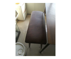 4 seater dinning table - Image 1/3