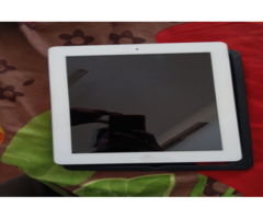 iPad 3 - Image 1/2