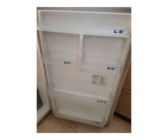 Samsung 400L frost free refrigerator with Vguard stabilizer - Image 6/9