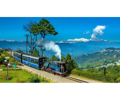 •	Darjeeling - Gangtok - Lachen - Pelling - Kalimpong Tour - Image 1/6