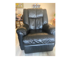 Recliner Leather Chair - Image 1/2