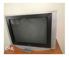 LG Flat Screen 29 inch Analog TV -like new - 3