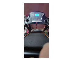 Brand new TDA-230 Motorized Treadmill with Semi-Auto Lubrication - Image 2/6