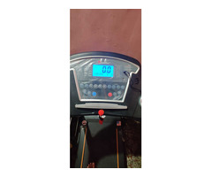 Brand new TDA-230 Motorized Treadmill with Semi-Auto Lubrication - Image 5/6