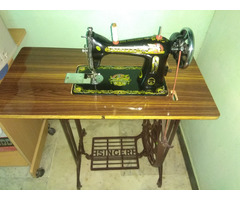 New Singer Soverign sewing machine manual unused - Image 2/4