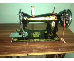 New Singer Soverign sewing machine manual unused - Image 4/4