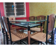 6 seater dining Table with Chairs - glass top - Image 2/3