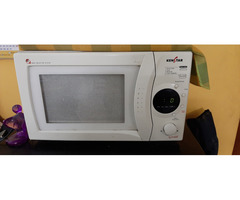 Used Kenstar microwave oven with grill in good condition for sale - Image 1/4