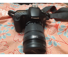 Canon DSLR camera (Model: EOS 60D) - Image 1/9