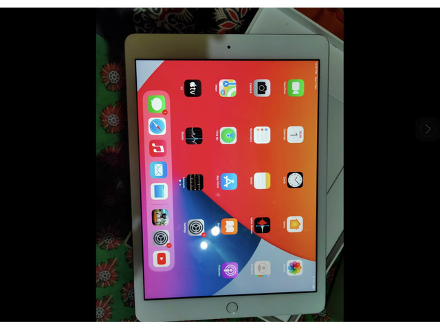 APPLE iPad (8th Gen) 32 GB ROM 10.2 inch with Wi-Fi Only (Gold ...