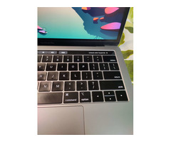 Macbook Pro 13' 2019 - Image 10/10