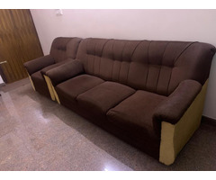 4 Seater Sofa - Image 1/10