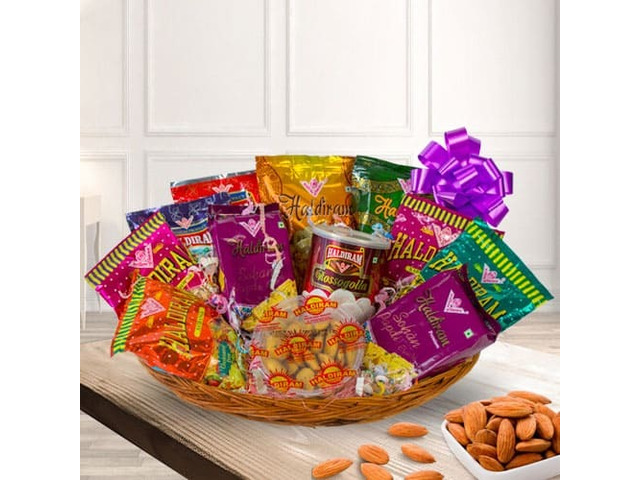 Send Gifts to Hyderabad Online  Same Day Delivery Gifts Hyderabad   OyeGifts