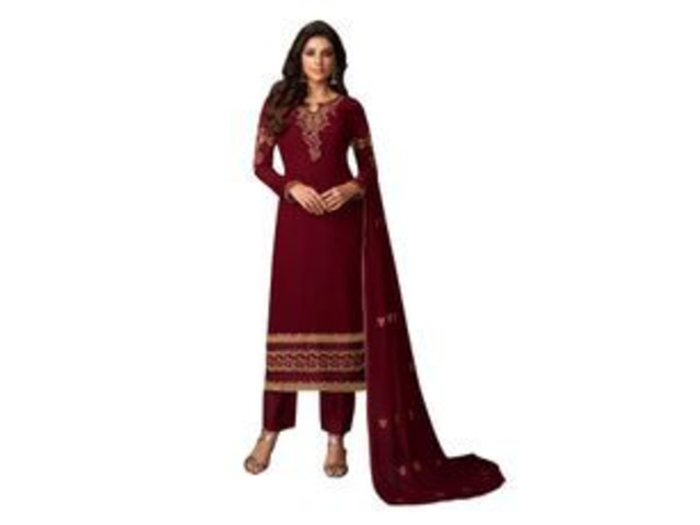 Traditional Suits For Ladies - 1/2