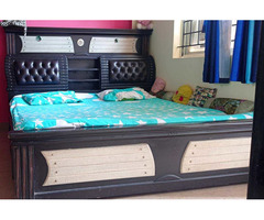 King Size Bed - Image 1/2