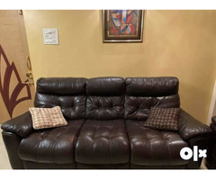 Imported Original '@Home' Leather Sofa Set - Image 2/4