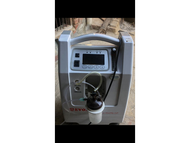 Oxygen concentrator - 1/4
