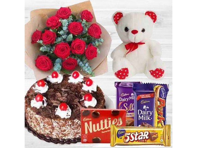 Send Anniversary Gifts Online to Hyderabad at Low Cost & Same Day Delivery Free - 4/6