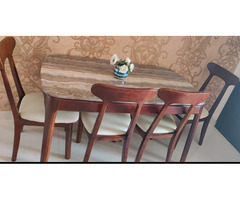Marble top 4 seater Dining table - Image 1/2