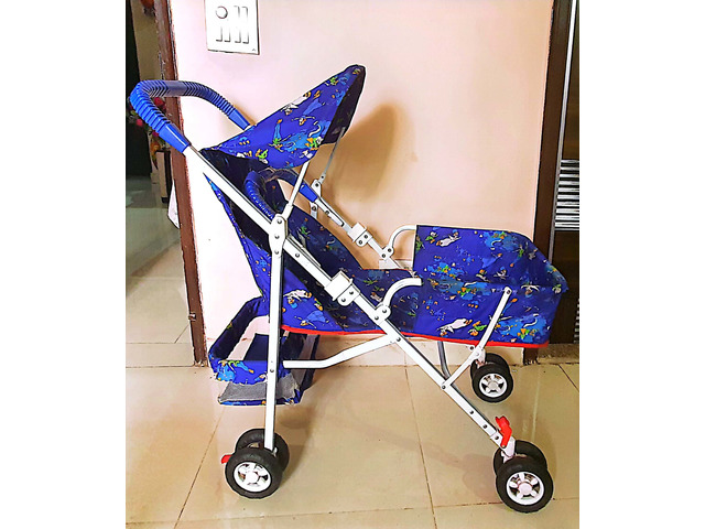 Pram for baby , Heavy Duty, 3 month old - 8/9