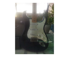 Fender Strat Mexican + Amp + Pedal - Image 5/7