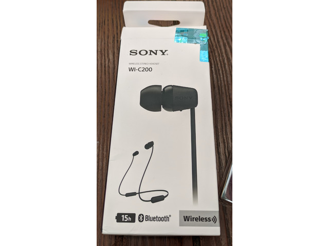 Sony WI-C200 Bluetooth Earphones, never been used - 3/3
