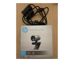 HP w100 480P 30 FPS Digital Webcam with Built-in Mic, Plug and Play Setup, Wide-Angle View w Video - Image 1/7