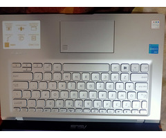 Asus Laptop - Image 6/7