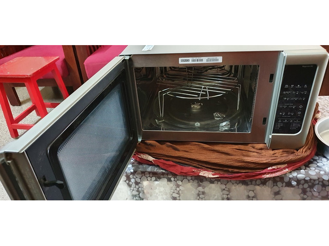 Whirlpool Magicook 25C Convection Microwave for Sale - 2/3