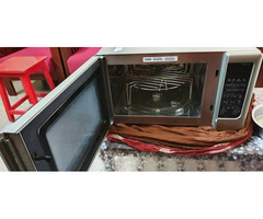 Whirlpool Magicook 25C Convection Microwave for Sale - Image 2/3