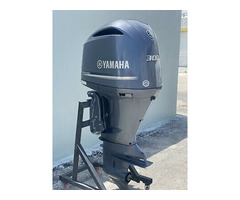 For Sale Yamaha Four Stroke 300HP Outboard Engine - Image 1/3