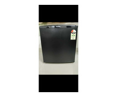 Haier Bar Refrigerator - Image 1/6