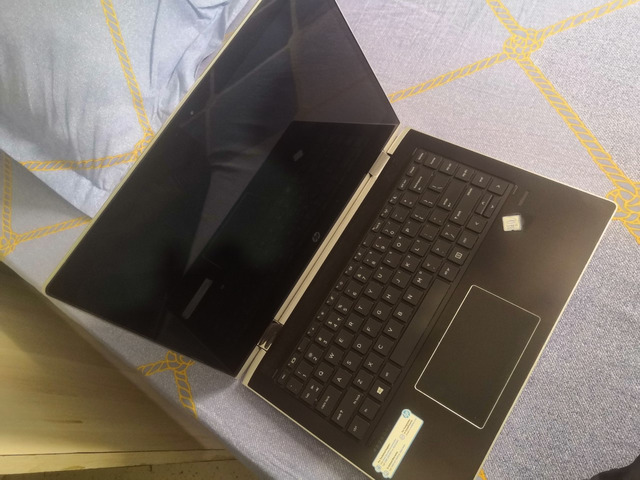 HP Laptop - 2/4