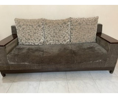 3 seater sofa with arm rest - Image 1/3