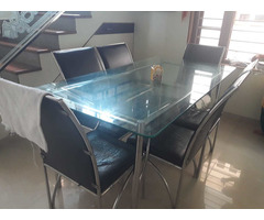 dining table - Image 2/3
