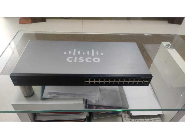 Cisco Switch - 8/10