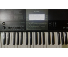 Casio CT-X870IN 61-Key Portable Keyboard (Black) + high quality bag - Image 9/9